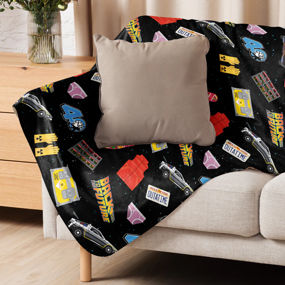 Back to the Future Icons Sherpa Blanket - Image 4