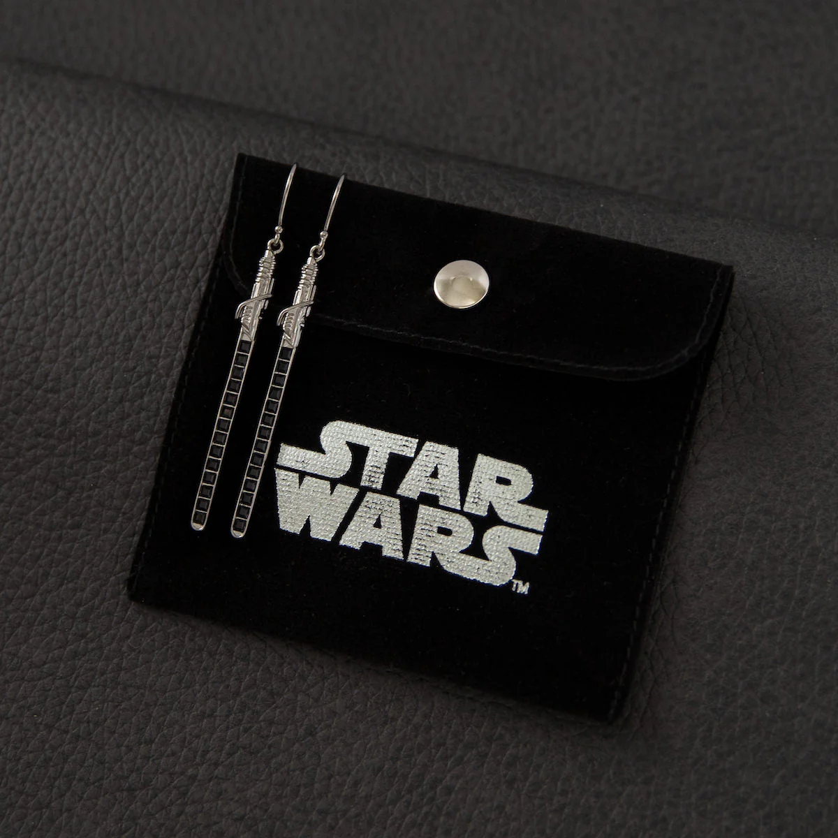 Star Wars x RockLove Darksaber Crystal Lightsaber Earrings - Image 4