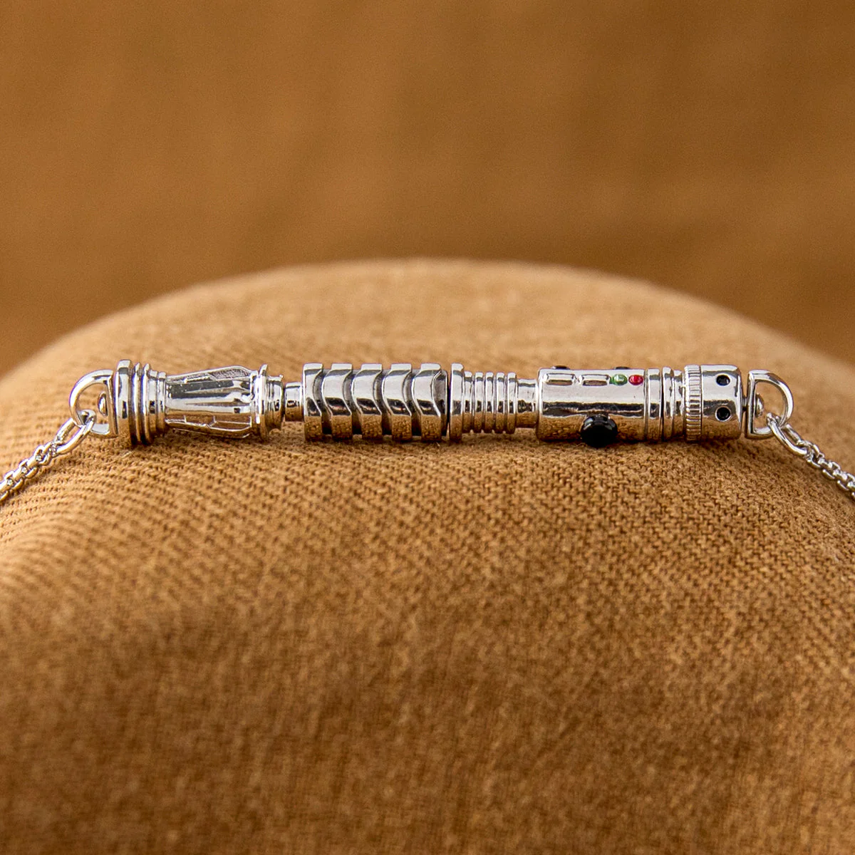 Star Wars x RockLove Elemental Nature Lightsaber Necklace - Image 5