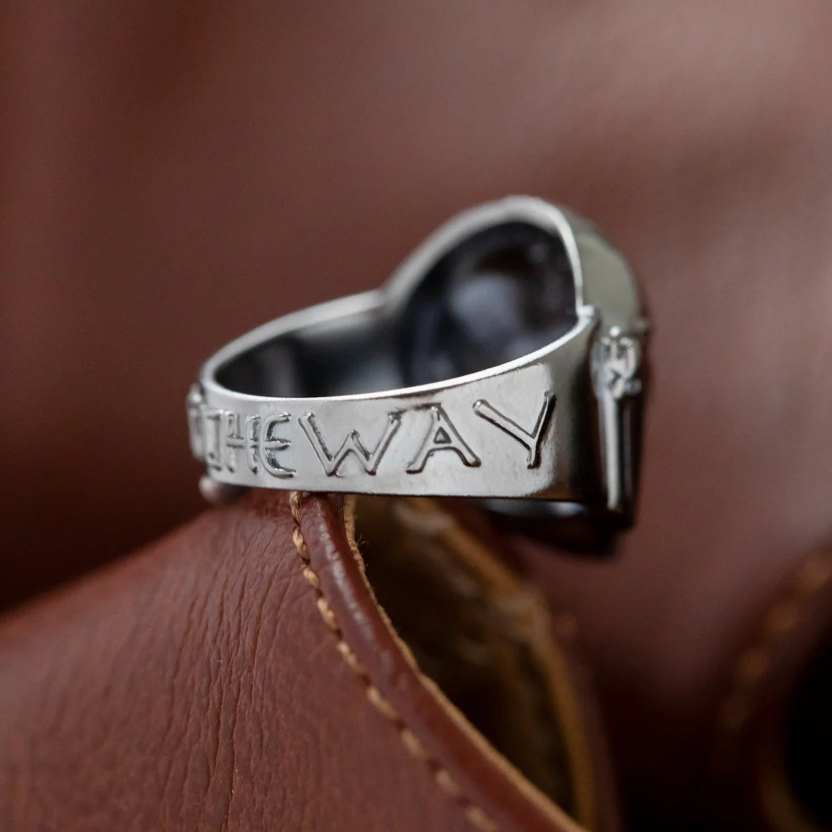 Star Wars x RockLove The Mandalorian Helmet Sterling Silver Ring - Image 10